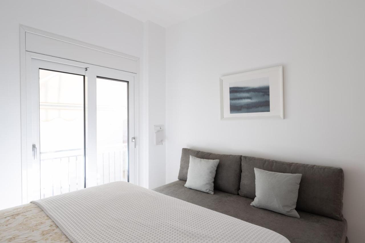 Wonderful Central 2 Bedroom 2 Bath Sleeps 8 * Athènes
